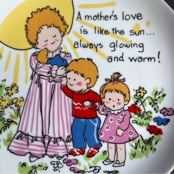 Mother's Day Decor Plate - Picture 2 of 5